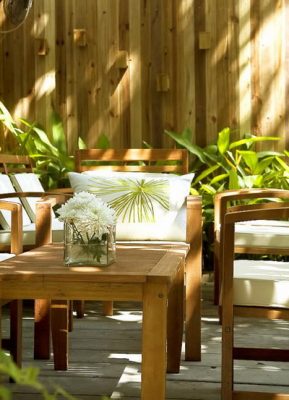 bao-ve-do-go-ngoai-troi