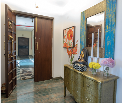 co-nen-bo-tri-ban-tho-trong-can-ho-chung-cu-2