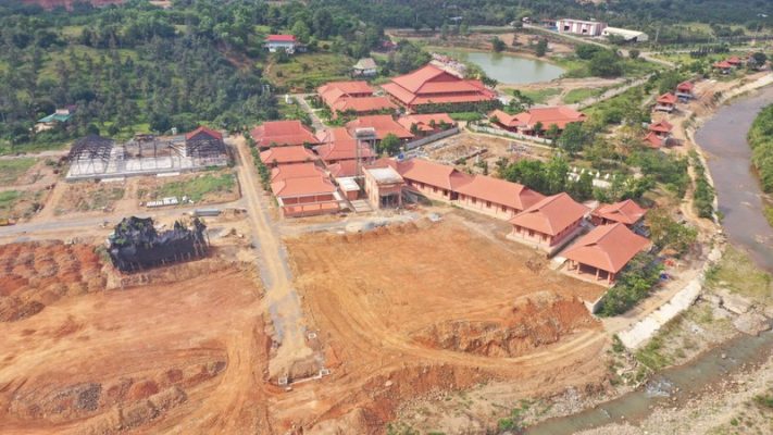 ong-le-phuoc-vu-muon-lam-du-an-khu-nghi-duong-va-cham-soc-suc-khoe-cao-cap-hoa-sen-tai-lam-dong