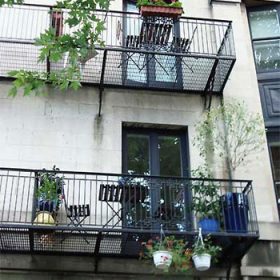 Phong thủy với ban công