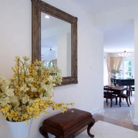 Treo gương trong nhà theo phong thủy